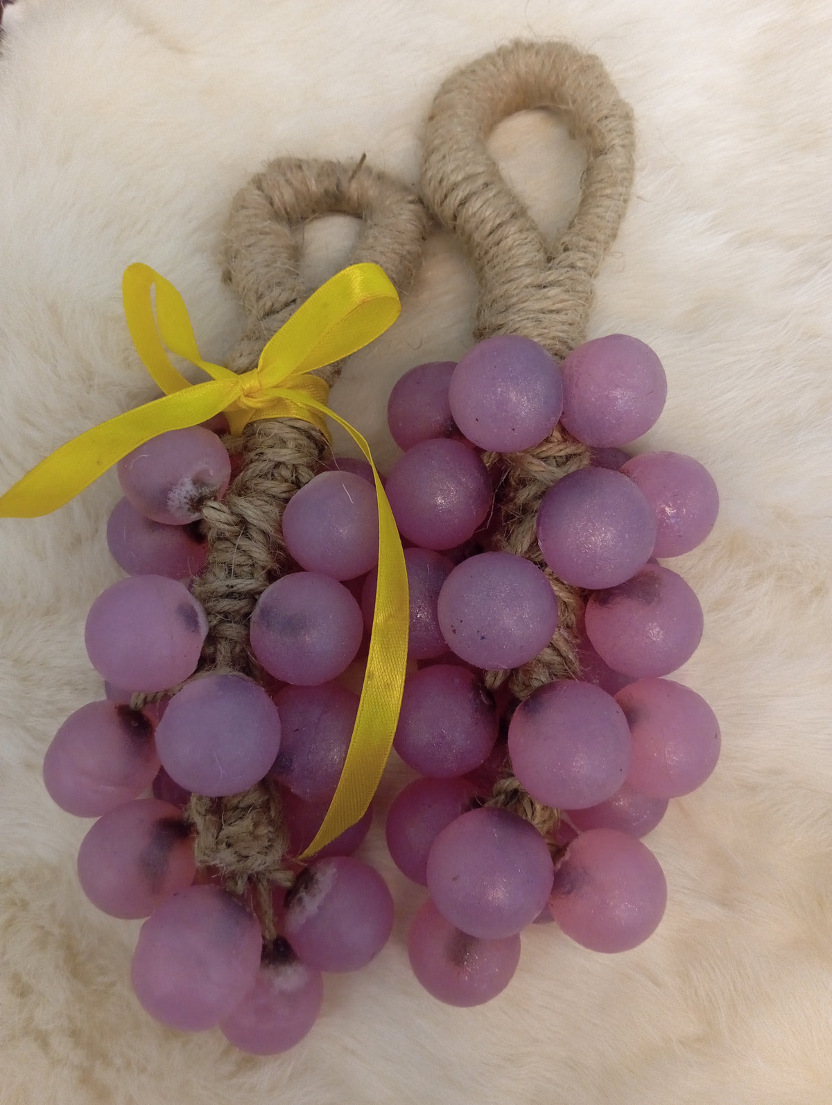 Sikasha Grape Shaped Hanging Soap — Decorative Jute Rope | 6 Colours | Bathroom Aesthetic